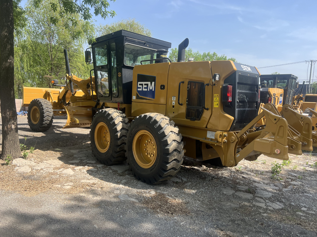 SEM SEM922F - Gréder: 5 kép. SEM SEM922F - Gréder: 5 kép.