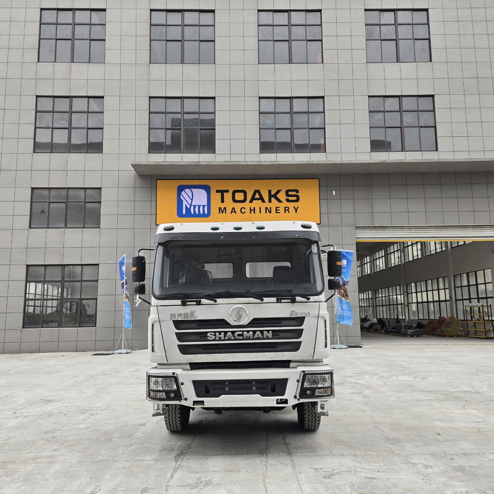 SHACMAN 6*4 Right Hand Drive - Billenőplatós teherautó: 2 kép. SHACMAN 6*4 Right Hand Drive - Billenőplatós teherautó: 2 kép.