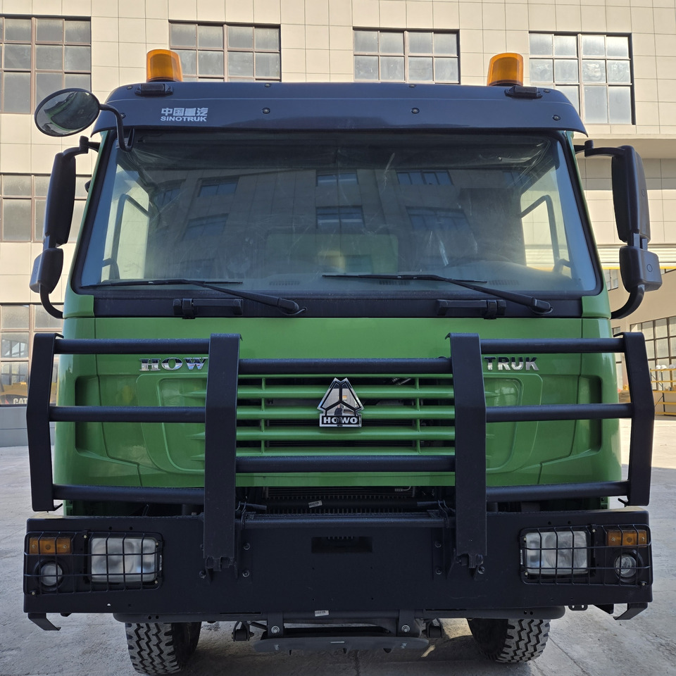 Új Billenőplatós teherautó SINOTRUK HOWO: 10 kép. Új Billenőplatós teherautó SINOTRUK HOWO: 10 kép.
