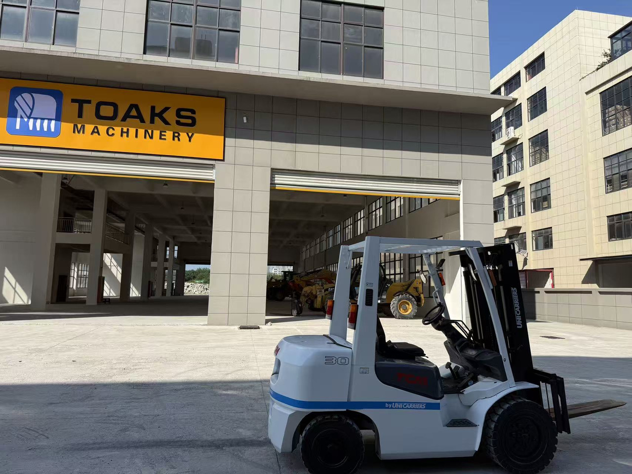 TCM FD30 - Dízel targonca: 4 kép. TCM FD30 - Dízel targonca: 4 kép.