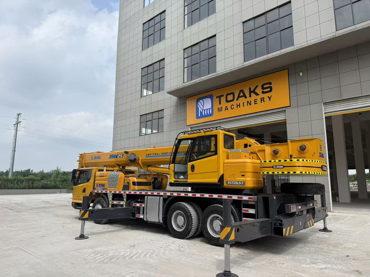 XCMG XCT25L5 - Darus autó: 5 kép. XCMG XCT25L5 - Darus autó: 5 kép.