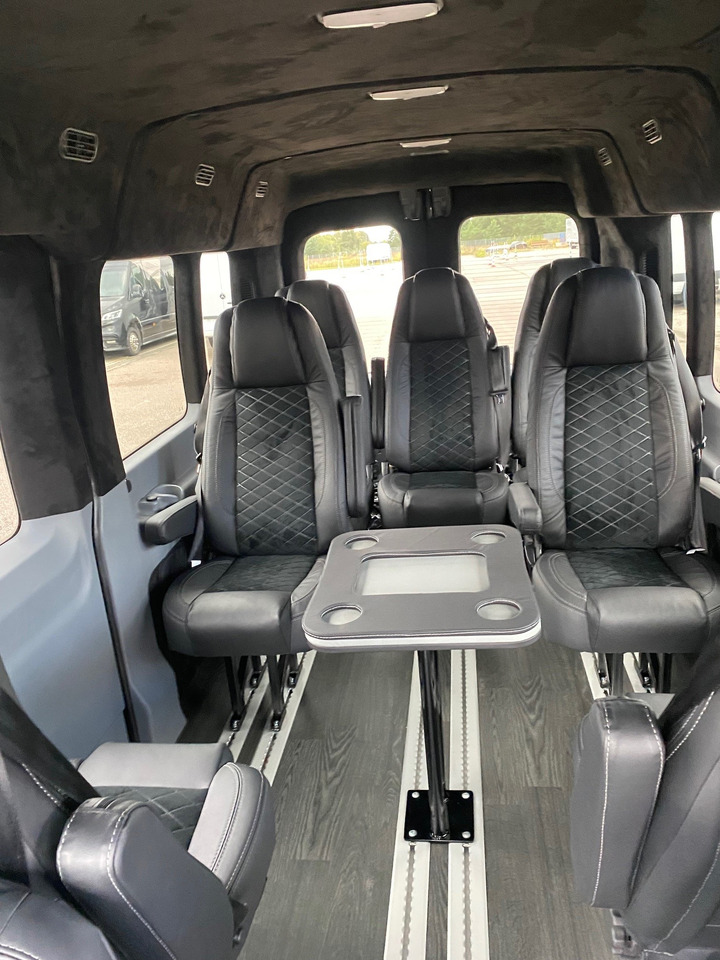 Ford Transit wersja VIP 3.5 L, 310 KM - Minibusz, Kisbusz: 5 kép. Ford Transit wersja VIP 3.5 L, 310 KM - Minibusz, Kisbusz: 5 kép.