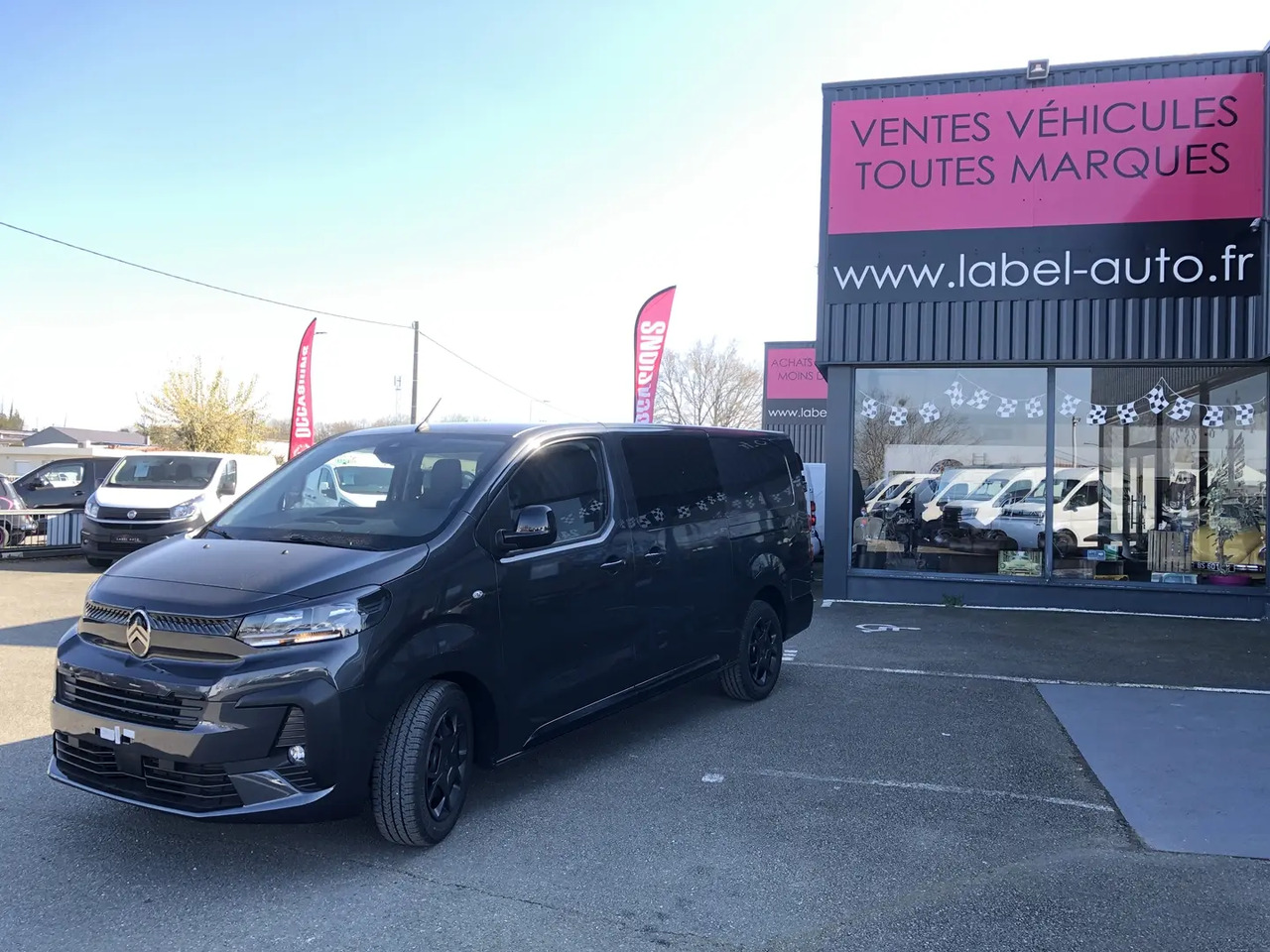 Duplakabinos kisteherautó Citroen Jumpy XL 2.0 BLUEHDI 180CH S&S CABINE APPROFONDIE FIXE PACK PREMIUM CONNECT EAT8: 6 kép.
