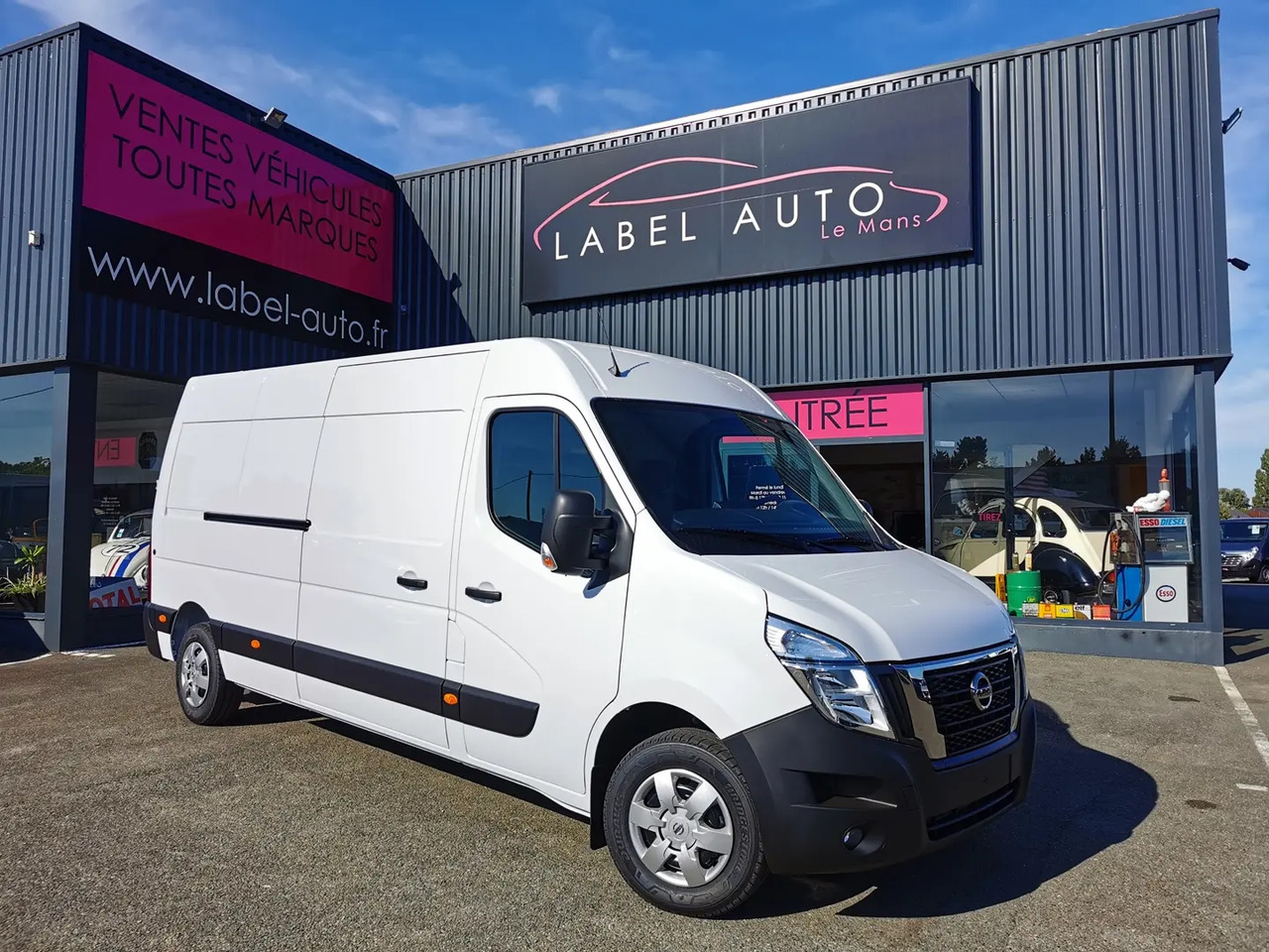 Nissan Interstar L3H2 3T5 2.3 DCI 135CH N-CONNECTA - Furgon: 1 kép. Nissan Interstar L3H2 3T5 2.3 DCI 135CH N-CONNECTA - Furgon: 1 kép.