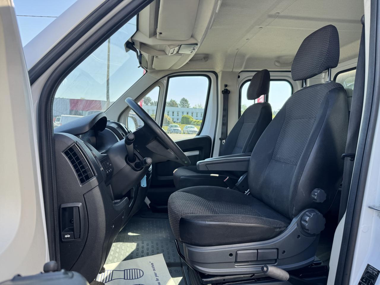 Opel Movano combi 165CH BLUEHDI S&S BENNE COFFRE DOUBLE CABINE 6 PLACES - Billenőplatós kisteherautó: 4 kép. Opel Movano combi 165CH BLUEHDI S&S BENNE COFFRE DOUBLE CABINE 6 PLACES - Billenőplatós kisteherautó: 4 kép.