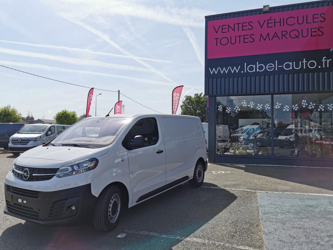 Opel Vivaro fourgon 2.0 D 145CH FRIGORIFIQUE POSITIF THERMOKING - Hűtős kisteherautó: 5 kép. Opel Vivaro fourgon 2.0 D 145CH FRIGORIFIQUE POSITIF THERMOKING - Hűtős kisteherautó: 5 kép.