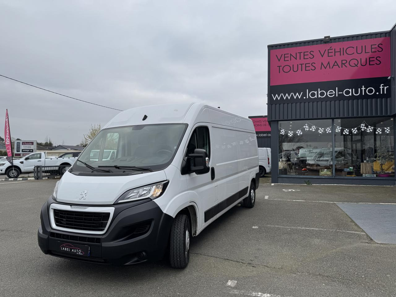 Furgon PEUGEOT BOXER 3T3 L3H2 2.2 HDI 140CH ASPHALT: 7 kép.