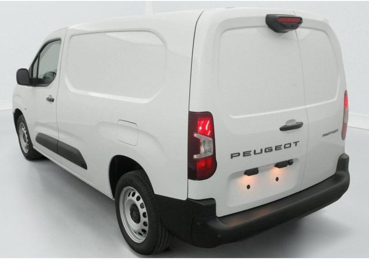 PEUGEOT Partner XL 950KG 1.5 BlueHDi S&S - 130 - BV EAT8 III FOURGON Fourgon XL PHASE 2 - Furgon: 5 kép. PEUGEOT Partner XL 950KG 1.5 BlueHDi S&S - 130 - BV EAT8 III FOURGON Fourgon XL PHASE 2 - Furgon: 5 kép.