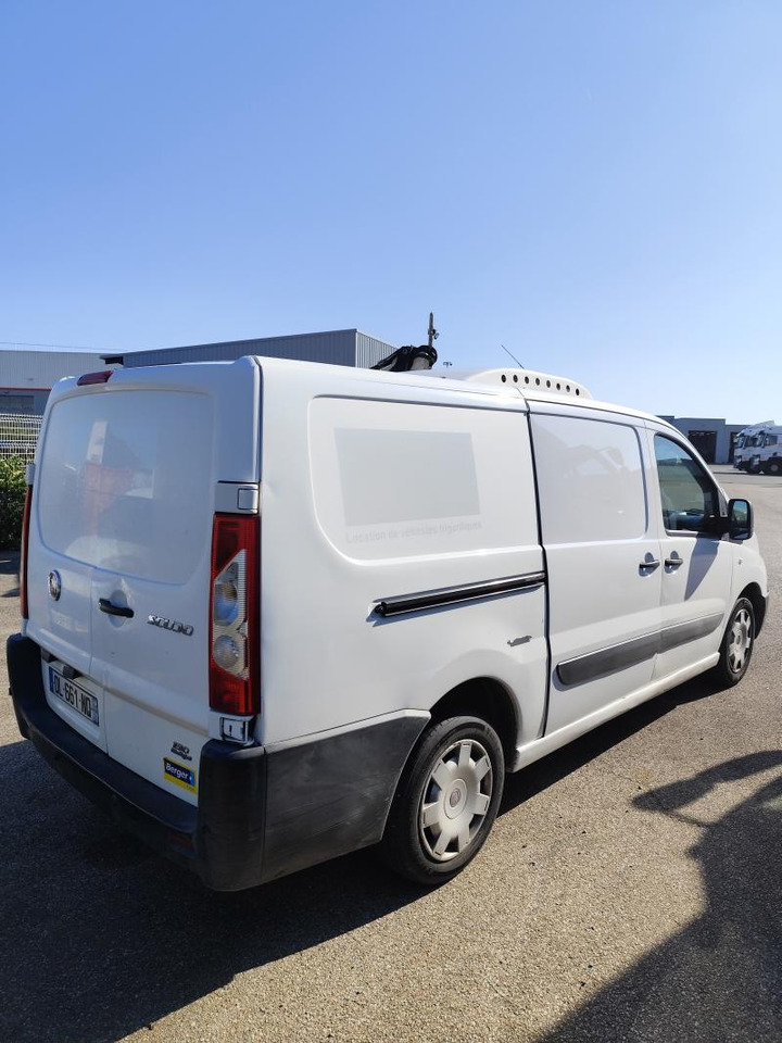 Fiat Scudo 1,2 L1H1 Mjt avec Cellule frigorifique intégrée - Hűtős kisteherautó: 3 kép. Fiat Scudo 1,2 L1H1 Mjt avec Cellule frigorifique intégrée - Hűtős kisteherautó: 3 kép.