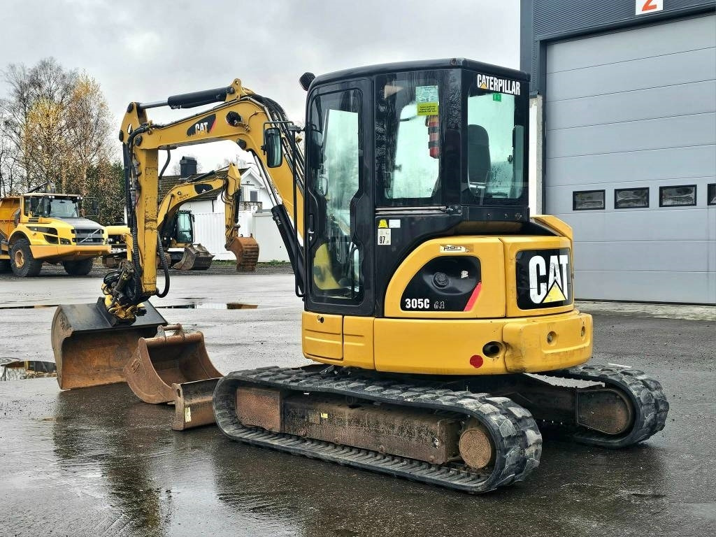 CAT 305 C CR  - Minikotró: 3 kép. CAT 305 C CR  - Minikotró: 3 kép.