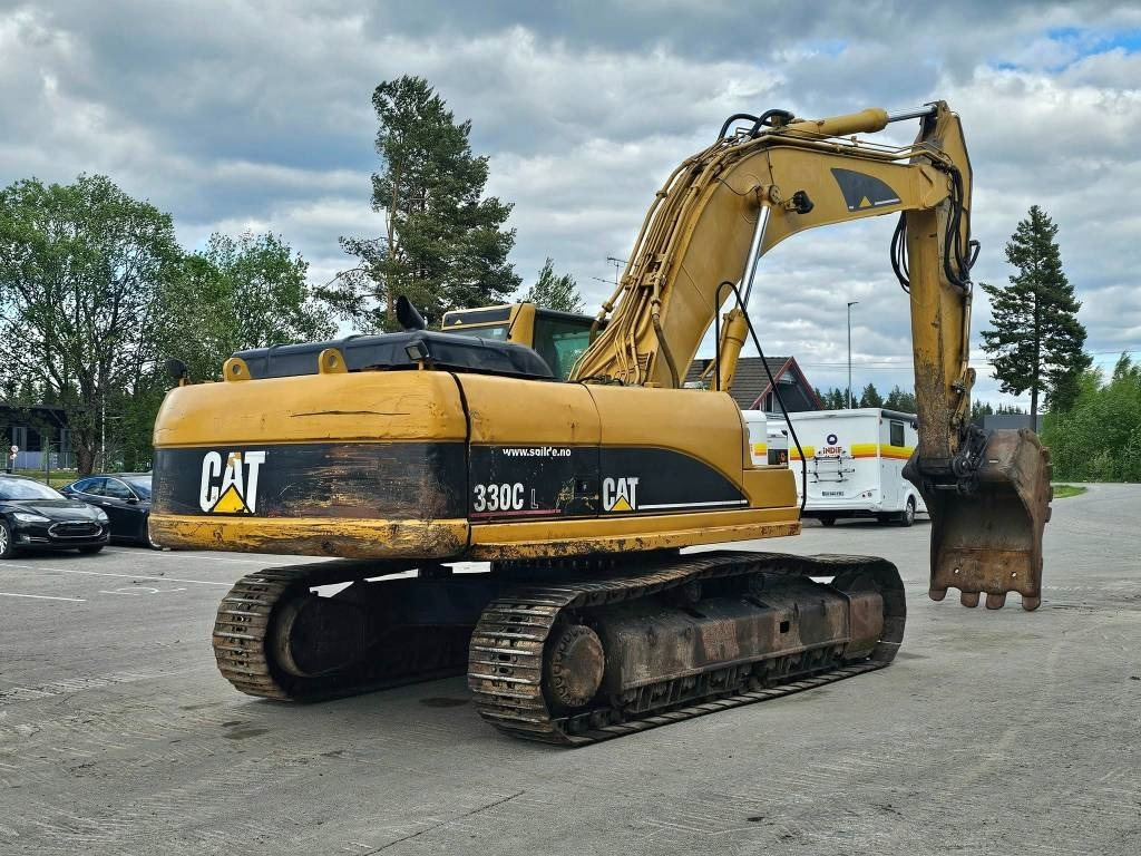 CAT 330 CL - Lánctalpas kotró: 5 kép. CAT 330 CL - Lánctalpas kotró: 5 kép.