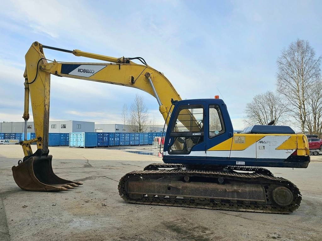 Kobelco SK 220 LC - Lánctalpas kotró: 4 kép. Kobelco SK 220 LC - Lánctalpas kotró: 4 kép.