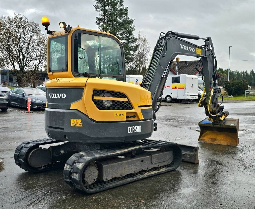 Volvo ECR 58 D - Minikotró: 5 kép. Volvo ECR 58 D - Minikotró: 5 kép.