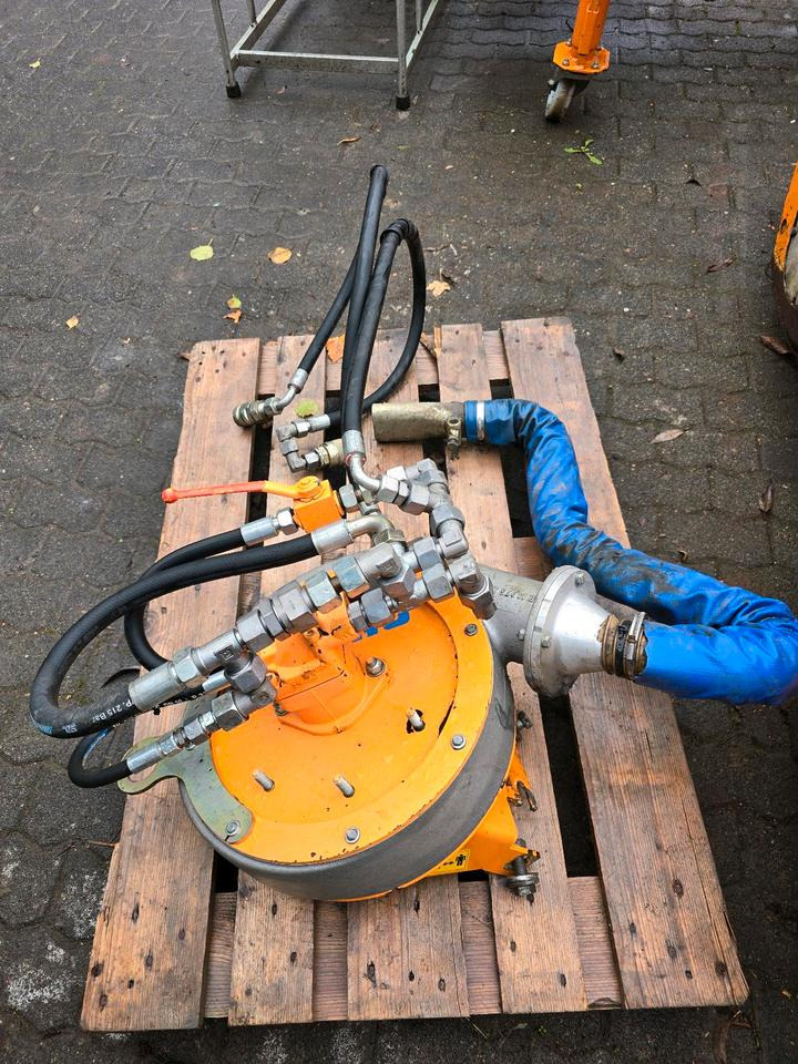 Mulag Gebläse MKM 700 Mähausleger Böschungsmäher Böschungsmulcher FME 600 700 500 MFK 500 600 unimog Mercedes-Benz - Alkatrész - Szárzúzó/ Mulcsozó: 2 kép. Mulag Gebläse MKM 700 Mähausleger Böschungsmäher Böschungsmulcher FME 600 700 500 MFK 500 600 unimog Mercedes-Benz - Alkatrész - Szárzúzó/ Mulcsozó: 2 kép.