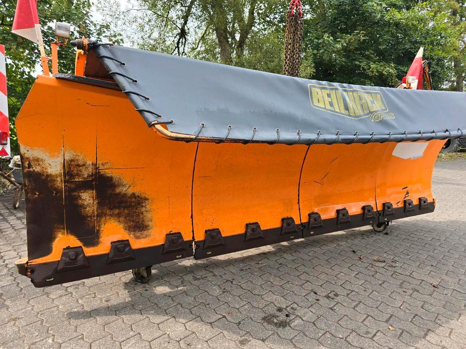 Beilhack PV 34-4 Schneepflug Schneeschild Scheeschieber Winterdienst Unimog U400 300 290 500 427 530 423 318 323 LKW Fendt - Hóeke: 2 kép. Beilhack PV 34-4 Schneepflug Schneeschild Scheeschieber Winterdienst Unimog U400 300 290 500 427 530 423 318 323 LKW Fendt - Hóeke: 2 kép.