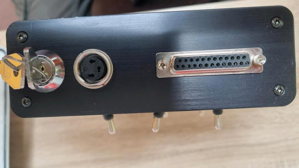 Beilhack Sigma Salzstreuer Steuerung 901-610 Salzsilo 0027 4804 Bedienung Bordcomputer - Navigációs rendszer - Többcélú/ Speciális jármű: 3 kép. Beilhack Sigma Salzstreuer Steuerung 901-610 Salzsilo 0027 4804 Bedienung Bordcomputer - Navigációs rendszer - Többcélú/ Speciális jármű: 3 kép.