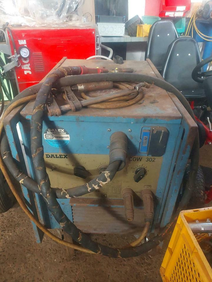 Dalex CGW 302 Schutzgasschweißgerät Schweißgerät Schutzgas - Hegesztőberendezés: 1 kép. Dalex CGW 302 Schutzgasschweißgerät Schweißgerät Schutzgas - Hegesztőberendezés: 1 kép.