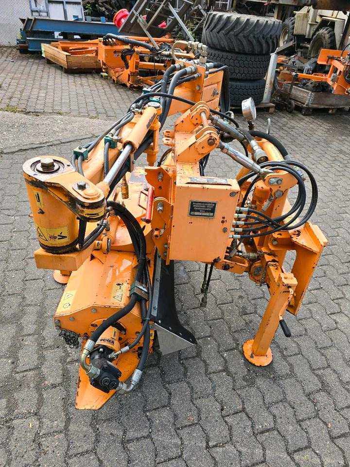 Dücker MGK 13 Randstreifenmäher Randstreifenmähgerät Böschungsmulcher Böschungsmäher Seitenmulcher Mähausleger für Ladog Multicar Hansa Unimog u300 300 400 500 327 323 530 405 - Padkakasza: 4 kép. Dücker MGK 13 Randstreifenmäher Randstreifenmähgerät Böschungsmulcher Böschungsmäher Seitenmulcher Mähausleger für Ladog Multicar Hansa Unimog u300 300 400 500 327 323 530 405 - Padkakasza: 4 kép.