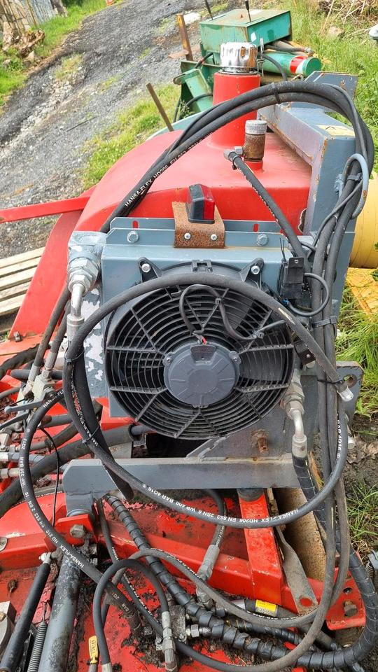 Loipfinger T320KLM Mähwerk Mulchgerät Mulchmäher für Aebi Kubota Iseki Deutz Fendt - Kerti fűkasza: 5 kép. Loipfinger T320KLM Mähwerk Mulchgerät Mulchmäher für Aebi Kubota Iseki Deutz Fendt - Kerti fűkasza: 5 kép.