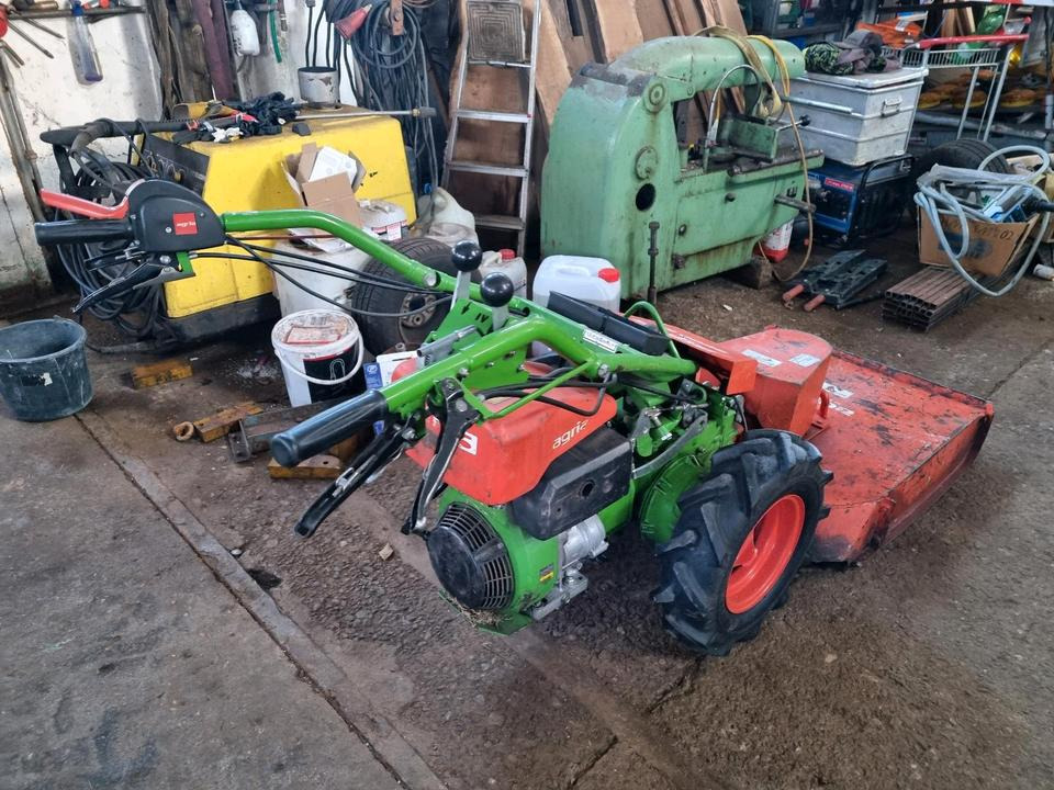 Motormäher Agria 5500 KL Grizzly Böschungsmulcher Hangmäher Reform Aebi Rasenmäher Mähausleger Böschungsmulcher Seitenmulcher Mulchgerät - Kerti fűkasza: 1 kép. Motormäher Agria 5500 KL Grizzly Böschungsmulcher Hangmäher Reform Aebi Rasenmäher Mähausleger Böschungsmulcher Seitenmulcher Mulchgerät - Kerti fűkasza: 1 kép.