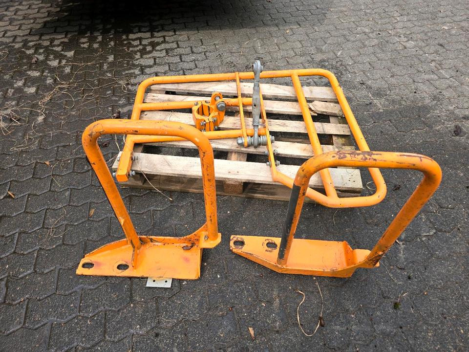 Mulag Seitenanfahrschutz Lampenbügel für Unimog U 300 400 500 UGE UGN 405/12 405/10 Böschungsmäher Böschungsmulcher MHU 800 ME 700 Stoßstange Lampenschutzbügel - Karosszéria és külső - Többcélú/ Speciális jármű: 3 kép. Mulag Seitenanfahrschutz Lampenbügel für Unimog U 300 400 500 UGE UGN 405/12 405/10 Böschungsmäher Böschungsmulcher MHU 800 ME 700 Stoßstange Lampenschutzbügel - Karosszéria és külső - Többcélú/ Speciális jármű: 3 kép.