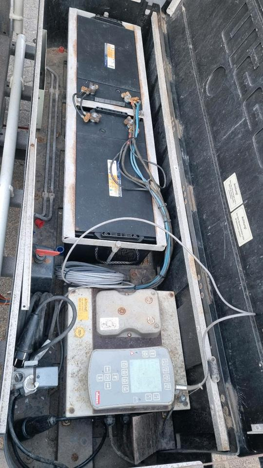 Építőipari berendezések, Pótkocsi Nissen VLT LED Verkehrsleittafel Verkehrsleitanhänger Verkehrssicherungsanhänger Leitanhänger Leittafel Baustellenabsicherung RSA21: 6 kép. Építőipari berendezések, Pótkocsi Nissen VLT LED Verkehrsleittafel Verkehrsleitanhänger Verkehrssicherungsanhänger Leitanhänger Leittafel Baustellenabsicherung RSA21: 6 kép.