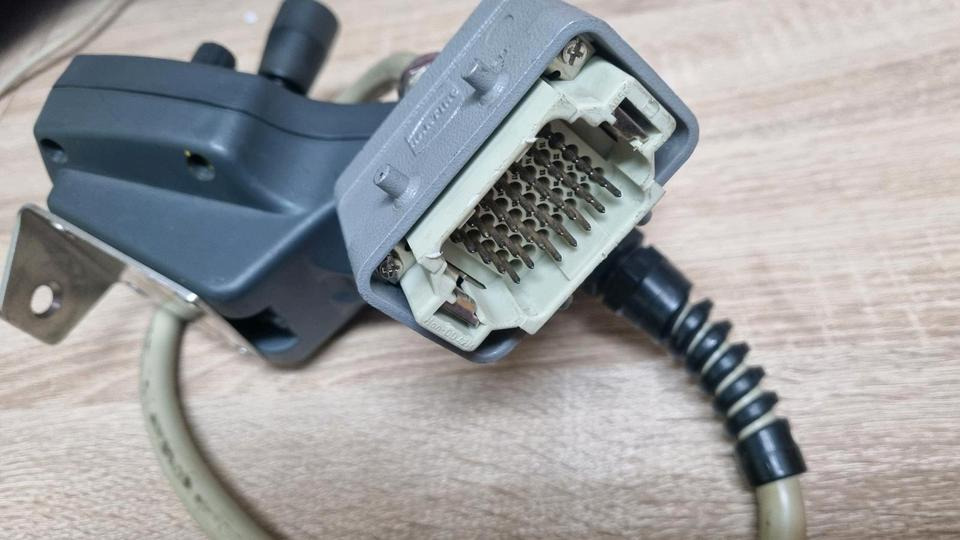 Schneepflug Steuerung Joysticksteuerung Beilhack Schmidt Nido 293827 Joysticksteuerung - Fülke és belső tér - Többcélú/ Speciális jármű: 2 kép. Schneepflug Steuerung Joysticksteuerung Beilhack Schmidt Nido 293827 Joysticksteuerung - Fülke és belső tér - Többcélú/ Speciális jármű: 2 kép.