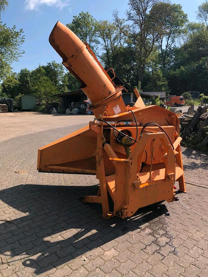 Schneeschleuder Beilhack HS 135 S Schneefräse Anbau- Schneeschleuder für Unimog 405 U300 U 400 500 405 423 430 530 318 527 427 327 - Hófúvó: 3 kép. Schneeschleuder Beilhack HS 135 S Schneefräse Anbau- Schneeschleuder für Unimog 405 U300 U 400 500 405 423 430 530 318 527 427 327 - Hófúvó: 3 kép.