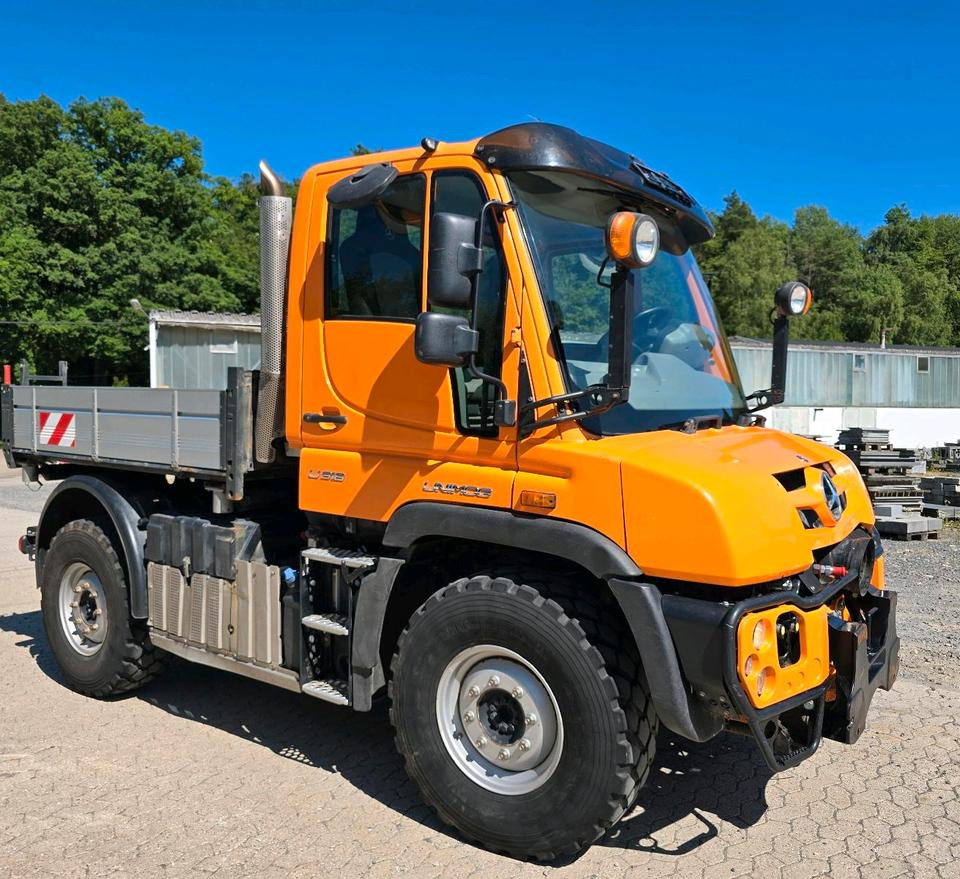 Unimog U318 NKS-F-UGE-42 Mercedes-Benz 405/10 405/12 UGE Mercedes-Benz U 318 323 327 423 427 429 430 EasyDrive Variopilot - Hóeltakarító gép: 3 kép. Unimog U318 NKS-F-UGE-42 Mercedes-Benz 405/10 405/12 UGE Mercedes-Benz U 318 323 327 423 427 429 430 EasyDrive Variopilot - Hóeltakarító gép: 3 kép.