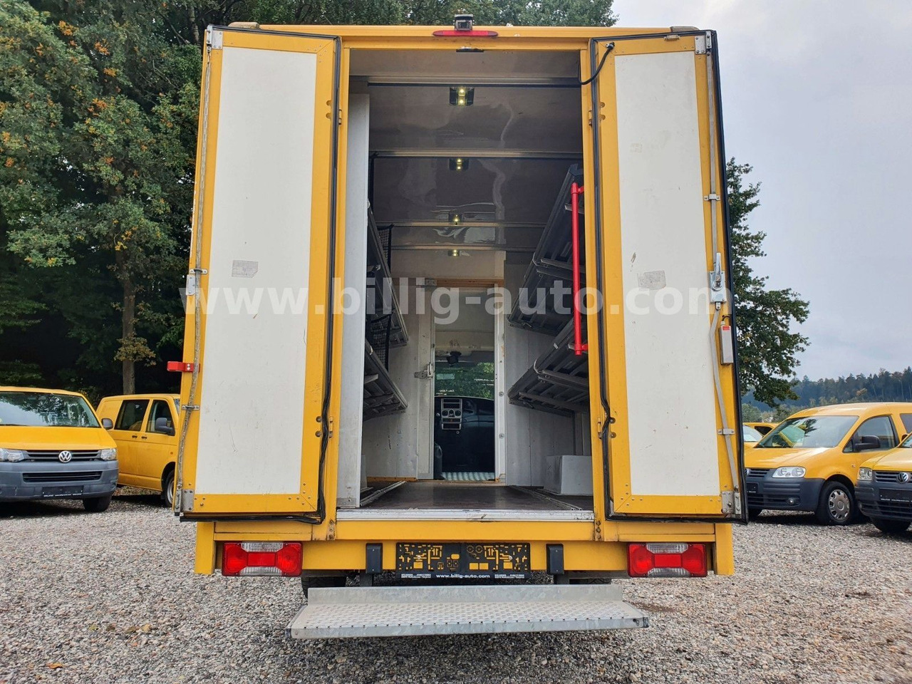 Iveco Daily 1.Hd*EU4*Luftfed.* Integralkoffer DHL POST - Autó: 5 kép. Iveco Daily 1.Hd*EU4*Luftfed.* Integralkoffer DHL POST - Autó: 5 kép.