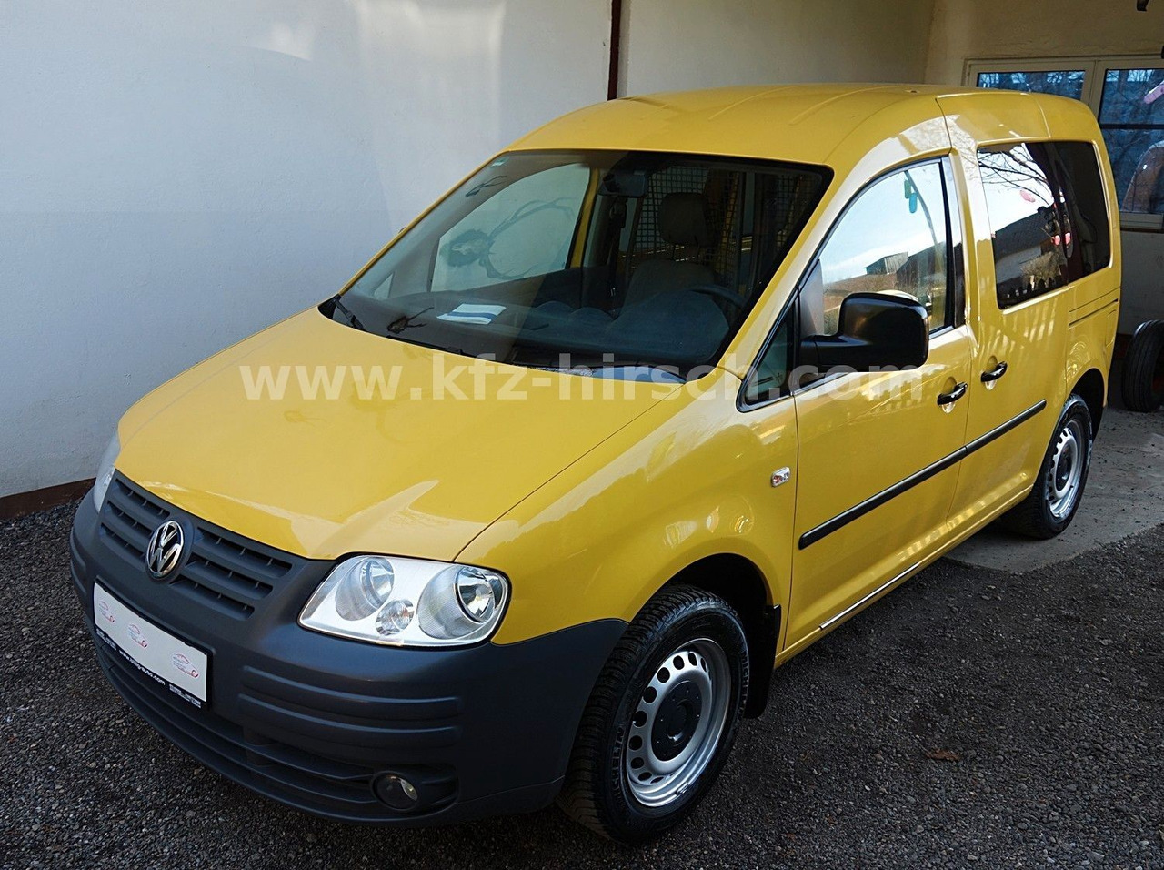 Volkswagen Caddy 2.0 SDI*1.Hand*S-heft*2xSchiebetüre - Kisbusz: 1 kép. Volkswagen Caddy 2.0 SDI*1.Hand*S-heft*2xSchiebetüre - Kisbusz: 1 kép.