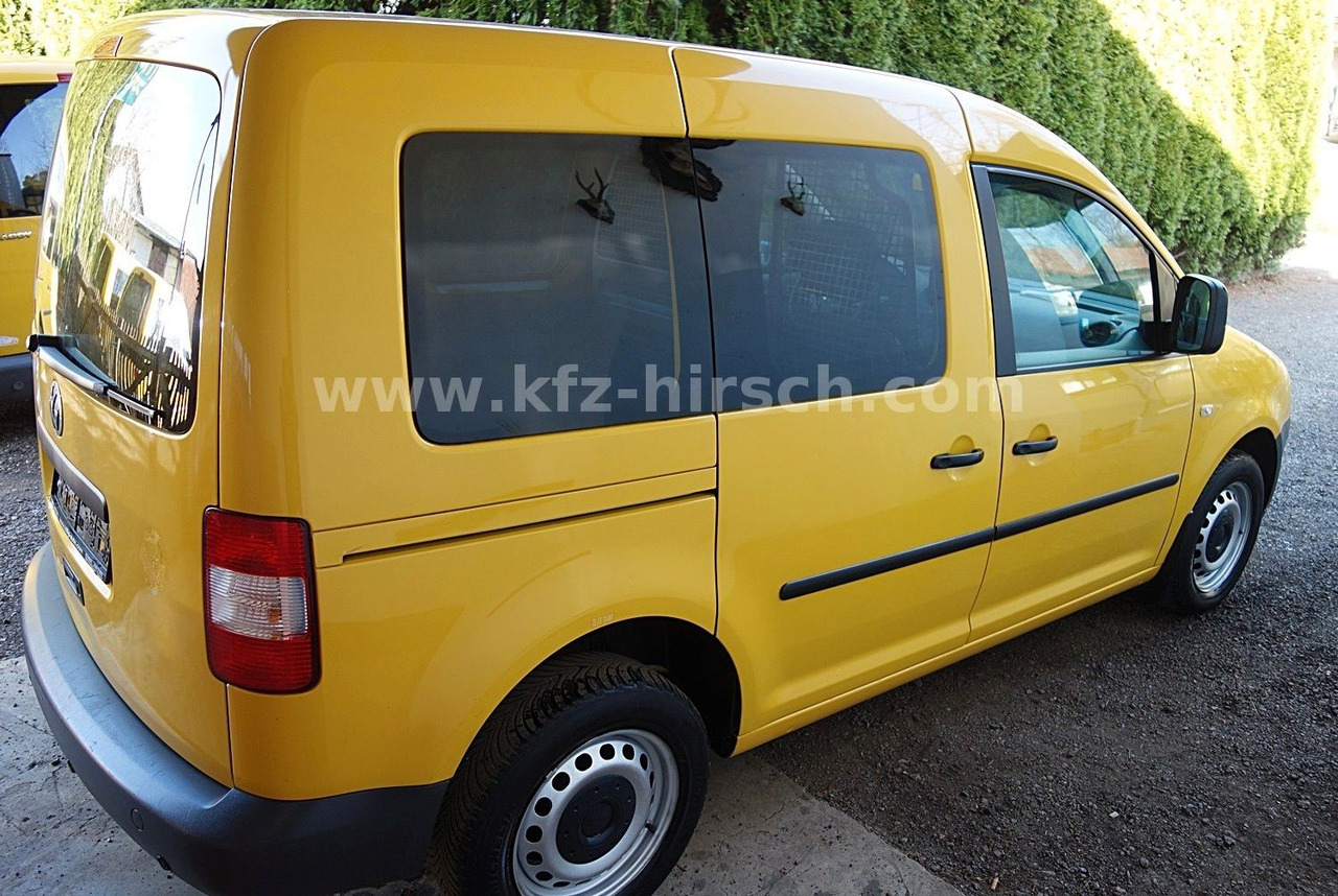 Volkswagen Caddy 2.0 SDI*1.Hand*S-heft*2xSchiebetüre - Kisbusz: 4 kép. Volkswagen Caddy 2.0 SDI*1.Hand*S-heft*2xSchiebetüre - Kisbusz: 4 kép.