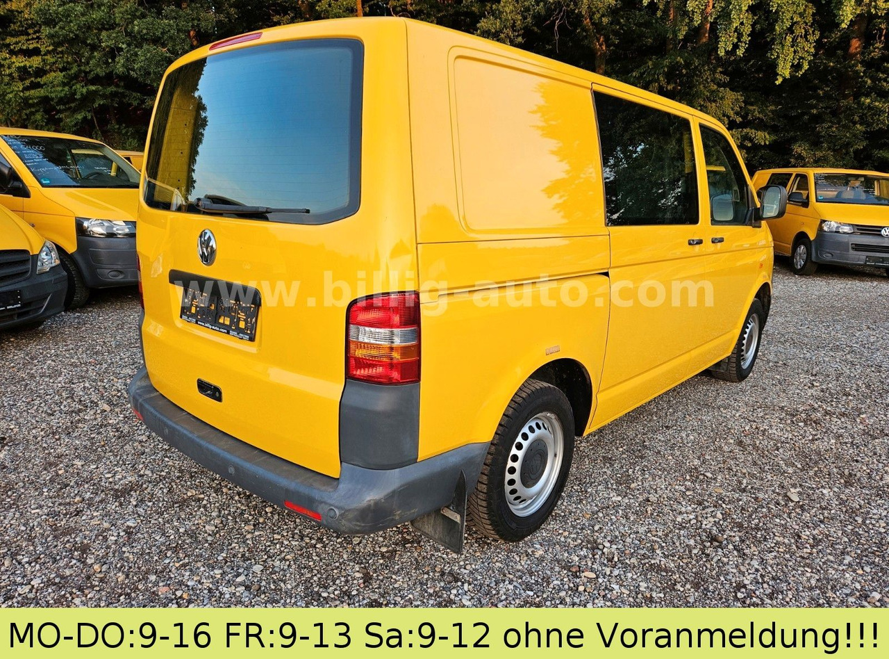 Volkswagen T5 1.9 TDI 2xSchiebetüre Scheckheft Bulli Kasten - Kisbusz: 4 kép. Volkswagen T5 1.9 TDI 2xSchiebetüre Scheckheft Bulli Kasten - Kisbusz: 4 kép.