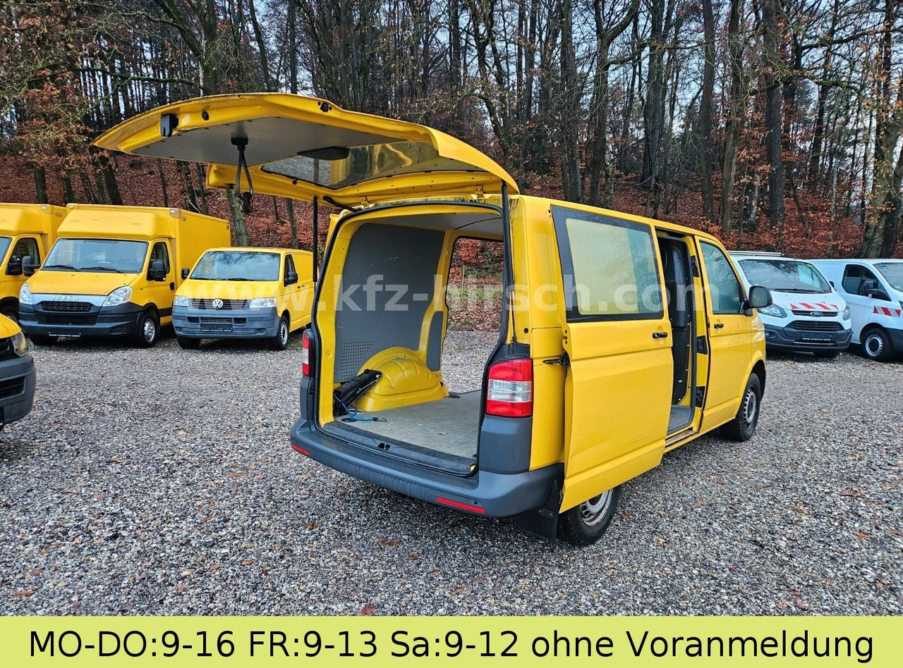 Volkswagen T5 2.0 TDI Transporter 2x Schiebetüre Scheckheft - Kis furgon: 5 kép. Volkswagen T5 2.0 TDI Transporter 2x Schiebetüre Scheckheft - Kis furgon: 5 kép.