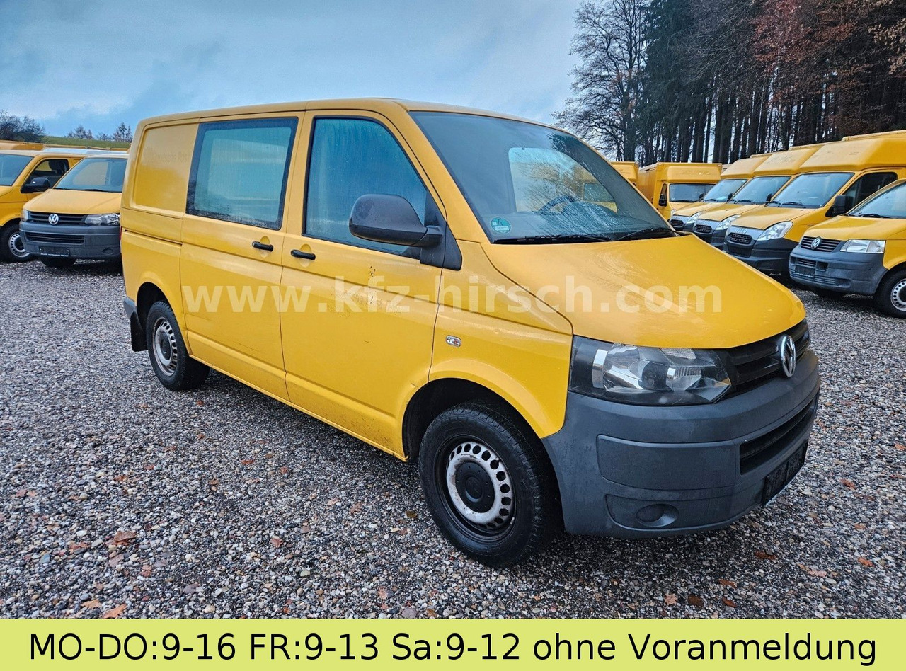 Volkswagen T5 2.0 TDI Transporter 2x Schiebetüre Scheckheft - Kis furgon: 1 kép. Volkswagen T5 2.0 TDI Transporter 2x Schiebetüre Scheckheft - Kis furgon: 1 kép.