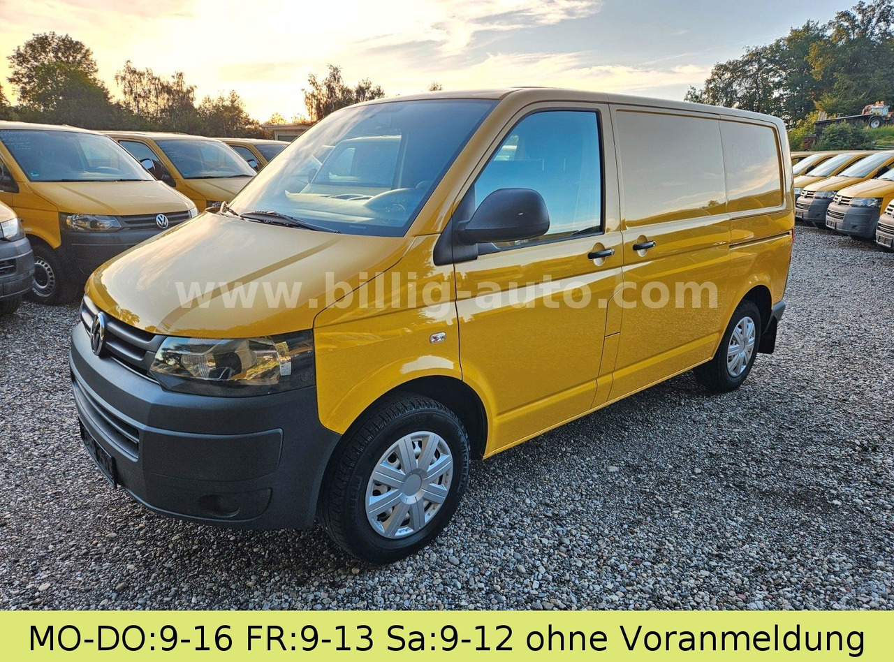Volkswagen T5 2.0TDI 2xSchiebetüre ideal als Camper Bulli - Autó: 3 kép. Volkswagen T5 2.0TDI 2xSchiebetüre ideal als Camper Bulli - Autó: 3 kép.
