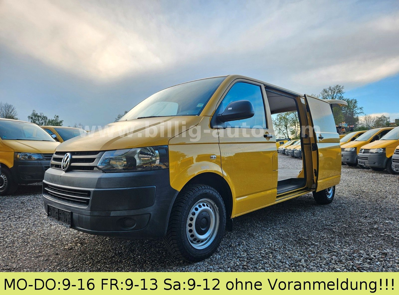 Volkswagen T5 Transporter Langer Radstand MAXI 2xSchiebetür - Kisbusz: 1 kép. Volkswagen T5 Transporter Langer Radstand MAXI 2xSchiebetür - Kisbusz: 1 kép.