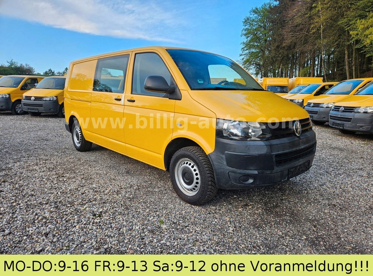 Volkswagen T5 Transporter Langer Radstand MAXI 2xSchiebetür - Kisbusz: 4 kép. Volkswagen T5 Transporter Langer Radstand MAXI 2xSchiebetür - Kisbusz: 4 kép.