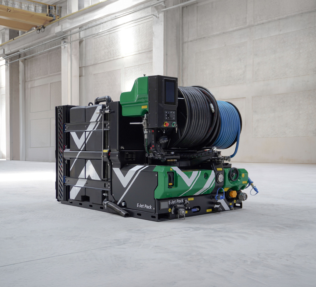 EFEMMAK E-Jetpack - Többcélú/ Speciális jármű: 2 kép. EFEMMAK E-Jetpack - Többcélú/ Speciális jármű: 2 kép.