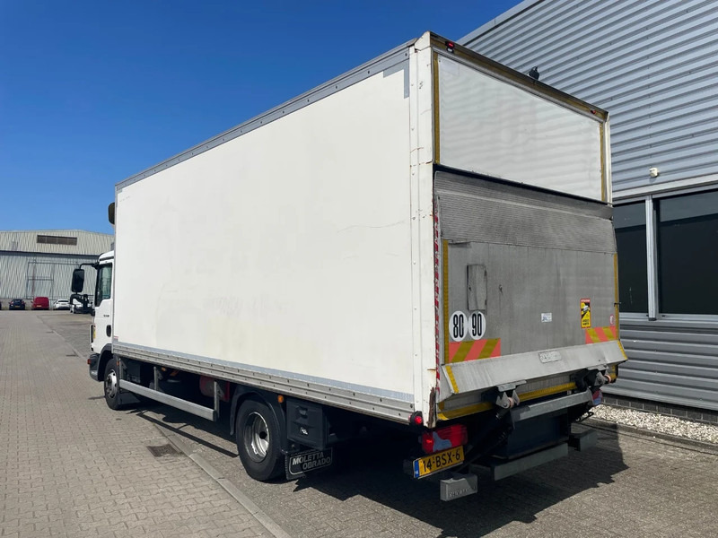 MAN TGL 12.180 / DHOLLANDIA 1500 KG LAADKLEP / APK - TUV MEI 2025 / - Dobozos felépítményű teherautó: 2 kép. MAN TGL 12.180 / DHOLLANDIA 1500 KG LAADKLEP / APK - TUV MEI 2025 / - Dobozos felépítményű teherautó: 2 kép.