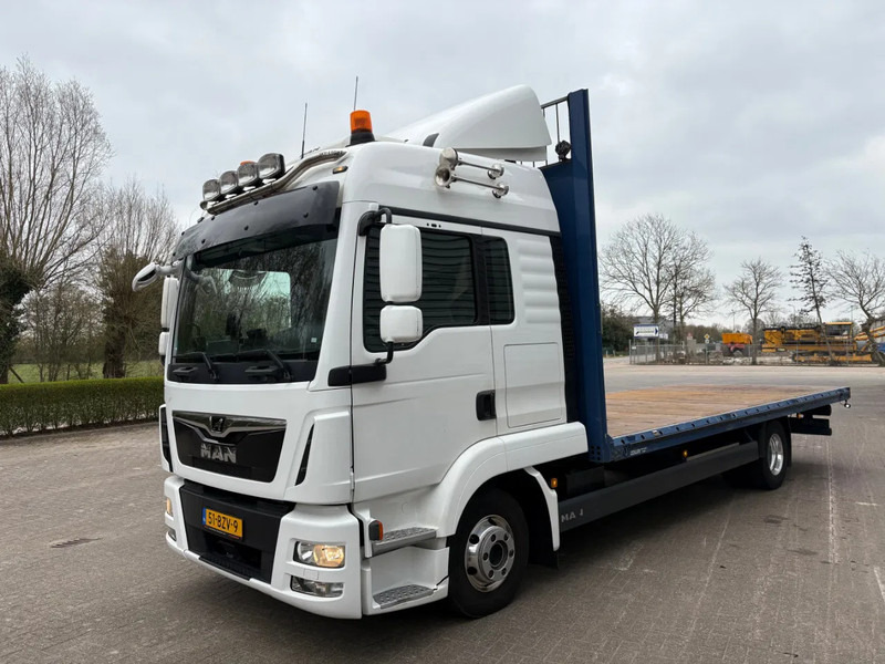 MAN TGL 8.250 / OPEN LAADBAK / SLAAP CABINE / 6 CILINDER / AUTOMAAT / APK - TUV JANUARI 2026 - Platós teherautó: 2 kép. MAN TGL 8.250 / OPEN LAADBAK / SLAAP CABINE / 6 CILINDER / AUTOMAAT / APK - TUV JANUARI 2026 - Platós teherautó: 2 kép.