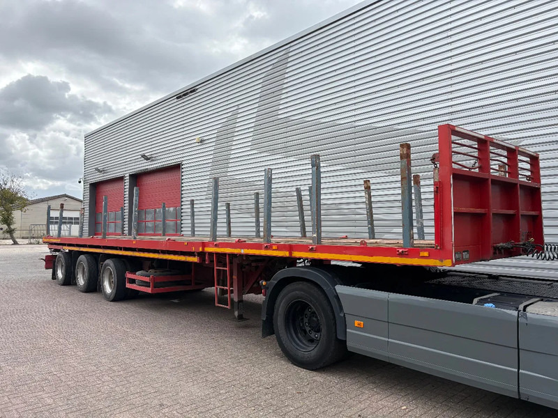 Nooteboom OVB - 48VV / 2x uitschuifbaar 2855cm / BPW ASSEN / 3x hydraulisch gestuurd / APK - TUV OKTOBER 2025 / - Platós félpótkocsi: 1 kép. Nooteboom OVB - 48VV / 2x uitschuifbaar 2855cm / BPW ASSEN / 3x hydraulisch gestuurd / APK - TUV OKTOBER 2025 / - Platós félpótkocsi: 1 kép.
