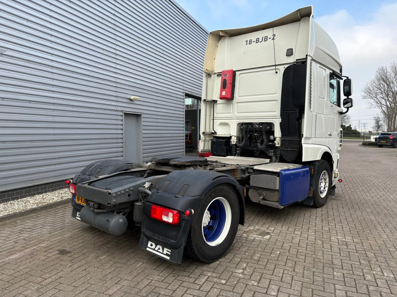 DAF XF 460 4x2 / ADR I II III KLASSE / HOLLAND TRUCK / APK - TUV JANUARI 2026 - Nyergesvontató: 4 kép. DAF XF 460 4x2 / ADR I II III KLASSE / HOLLAND TRUCK / APK - TUV JANUARI 2026 - Nyergesvontató: 4 kép.