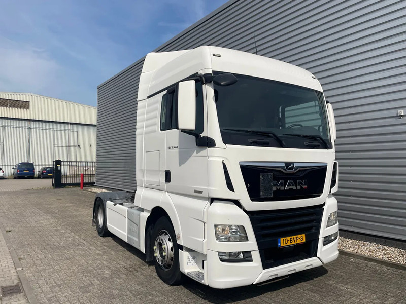 MAN TGX 18.460 / 4x2 / RETARDER / APK - TUV JUNI 2026 / - Nyergesvontató: 1 kép. MAN TGX 18.460 / 4x2 / RETARDER / APK - TUV JUNI 2026 / - Nyergesvontató: 1 kép.
