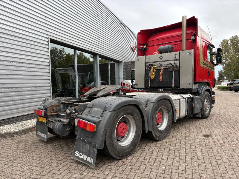 Scania R500 V8 / 6x4 / HANDGESCHAKELD / SCHUIFSCHOTEL / HYDRAULIEK / RETARDER / - Nyergesvontató: 4 kép. Scania R500 V8 / 6x4 / HANDGESCHAKELD / SCHUIFSCHOTEL / HYDRAULIEK / RETARDER / - Nyergesvontató: 4 kép.