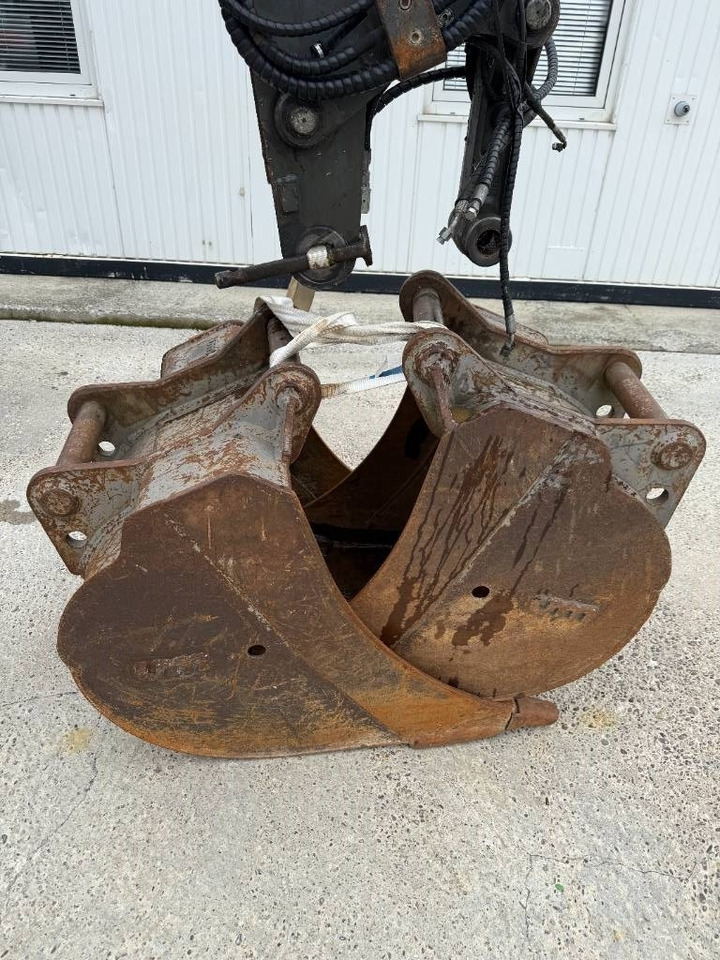 Terex TW 85 - Gumikerekes kotró: 5 kép. Terex TW 85 - Gumikerekes kotró: 5 kép.