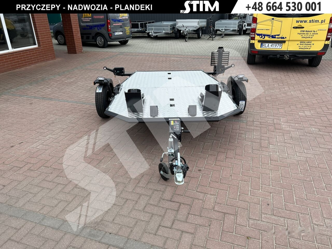 Lorries MT-02 - Motorszállító utánfutó: 2 kép. Lorries MT-02 - Motorszállító utánfutó: 2 kép.