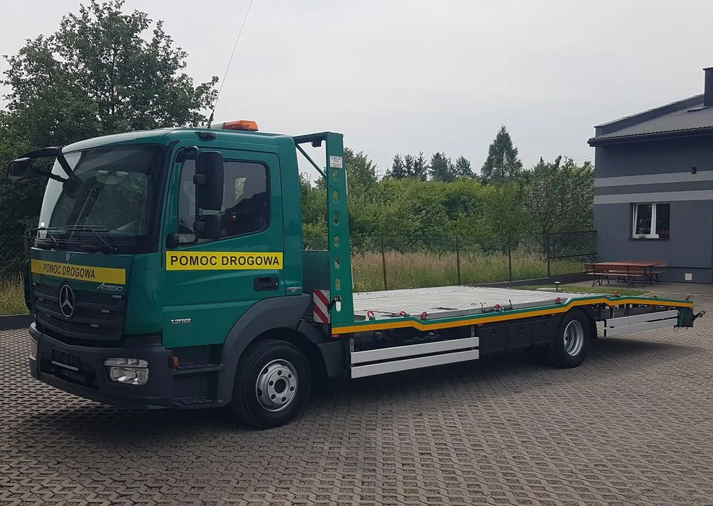 Mercedes-Benz ATEGO 1218 LAWETA POMOC DROGOWA AUTOLAWETA 4x2 ZAPADNIE 11 990 KG KLIMA NAJAZD - Vontató: 2 kép. Mercedes-Benz ATEGO 1218 LAWETA POMOC DROGOWA AUTOLAWETA 4x2 ZAPADNIE 11 990 KG KLIMA NAJAZD - Vontató: 2 kép.