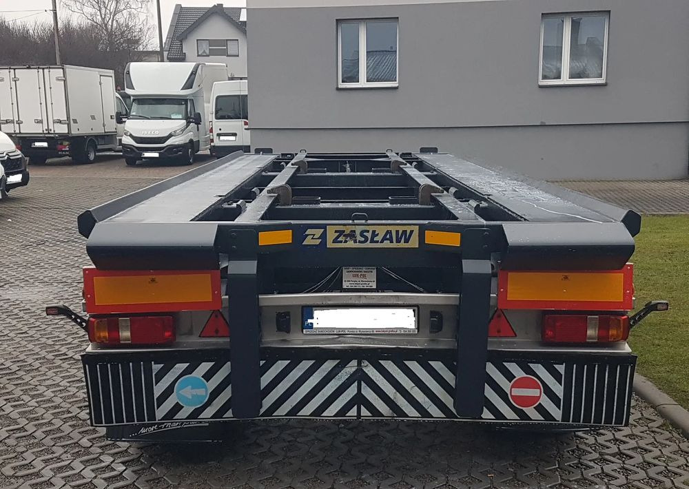 Zaslaw D-659 DO KONTENERÓW HAKOWCA POD KONTENERY 2 OSIE BLIŹNIAKI RESORY MEILLER - Multiliftes/ Konténerszállító pótkocsi: 5 kép. Zaslaw D-659 DO KONTENERÓW HAKOWCA POD KONTENERY 2 OSIE BLIŹNIAKI RESORY MEILLER - Multiliftes/ Konténerszállító pótkocsi: 5 kép.