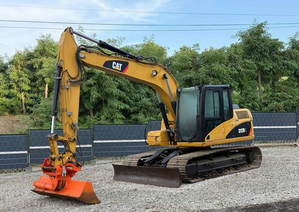 Caterpillar * Koparka CAT 312 D L * Szybkozłącze * Bardzo Dobry Stan * Caterpillar - Lánctalpas kotró: 2 kép. Caterpillar * Koparka CAT 312 D L * Szybkozłącze * Bardzo Dobry Stan * Caterpillar - Lánctalpas kotró: 2 kép.